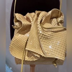 VINTAGE  "CARLOS FALCHI" Yellow SNAKESKIN PURSE ~ HANDMADE ~ VINTAGE ~ NEW